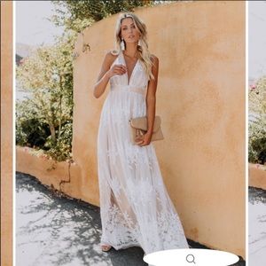 Luxxel Plunge floral white maxi dress/gown. Size M lace romantic bohemian formal